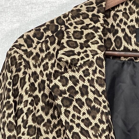Maggie Barnes Two-Button Blazer Jacket Women 1X Brown Animal Print Lined Pockets - Picture 3 of 16